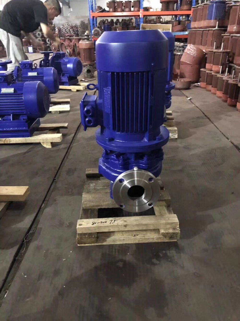 上海欣泉不锈钢高压高扬程大流量380v管道离心泵kgh80-200(i)b