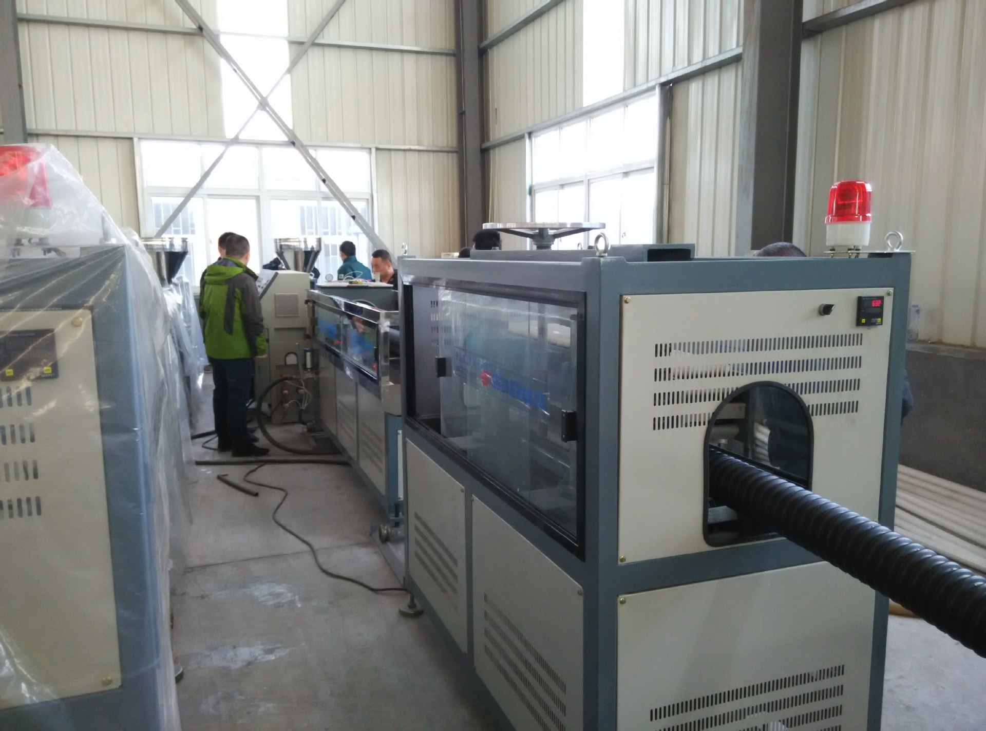 青岛机械厂家供应批发pe碳素螺旋波纹管生产线设备 塑料管生产线