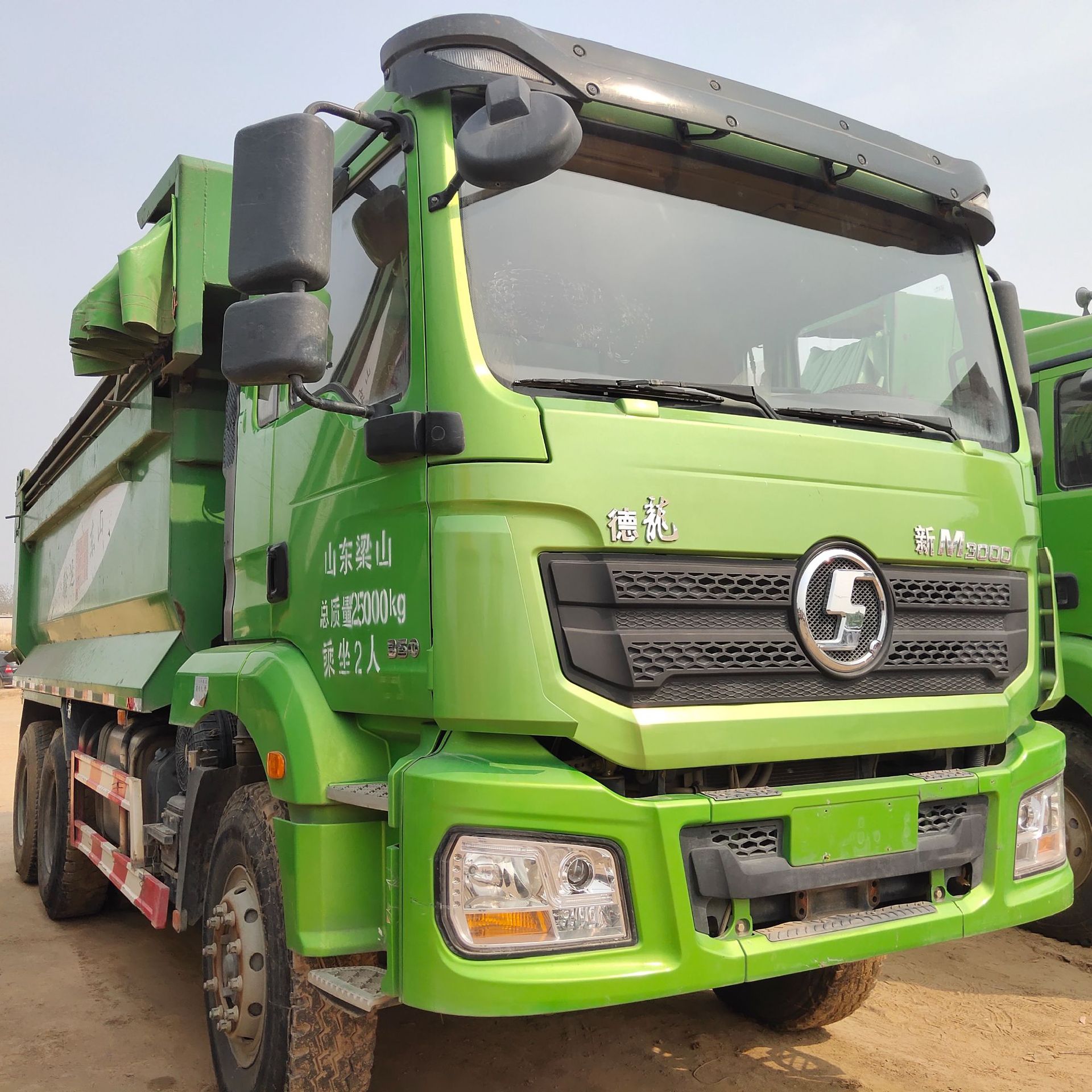 陕汽x3000翻斗自卸车 德龙前四后八自卸车 二手工程自卸翻斗车