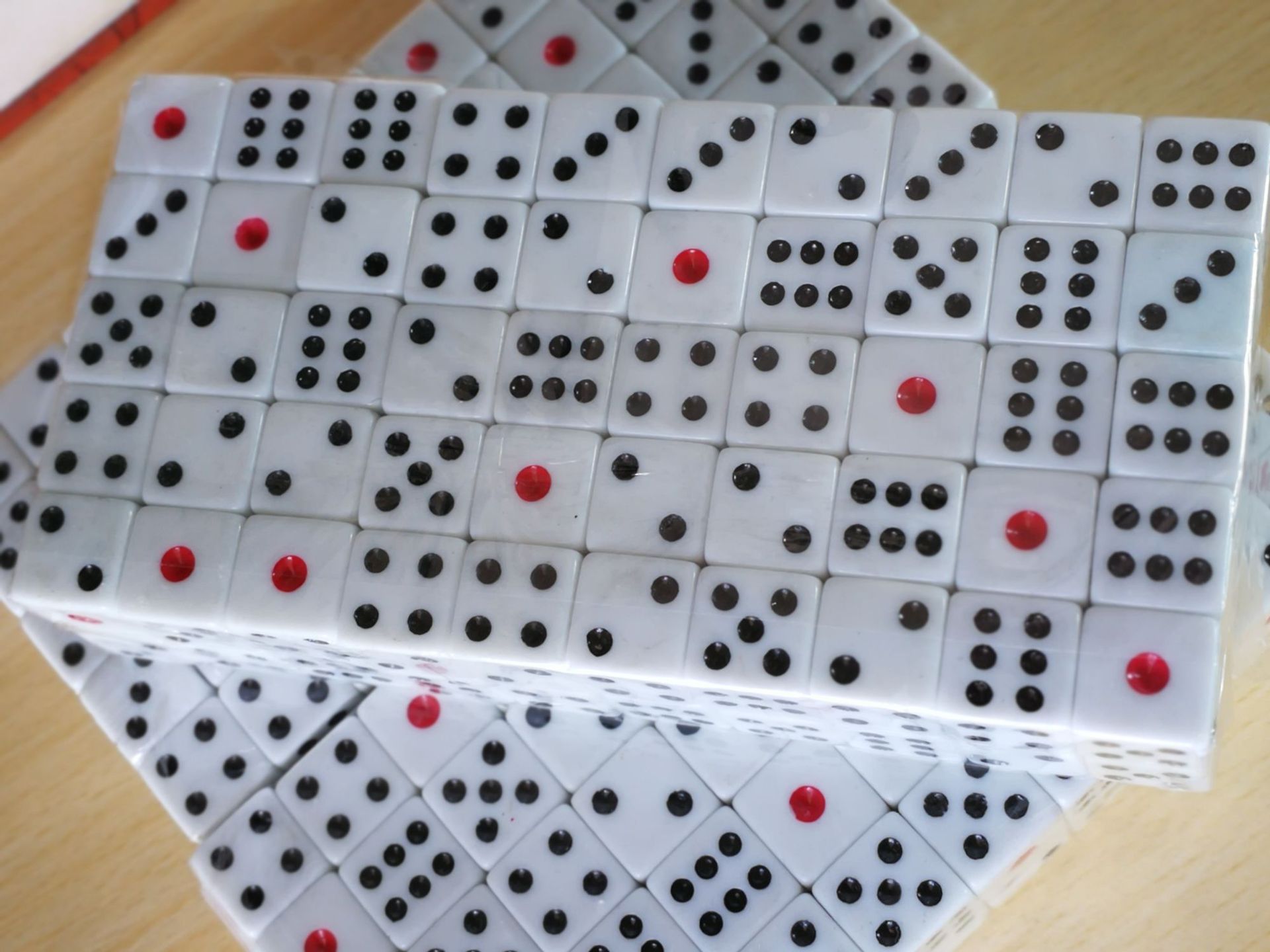 16号点数色子 骰子dice多面筛子彩色十六mm酒吧牌馆幼儿教学玩具-阿里