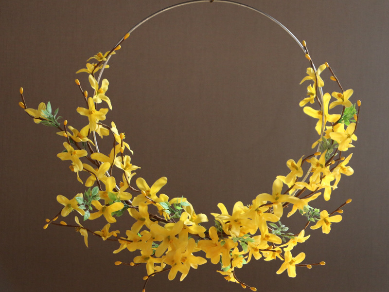 工厂设计定做仿真迎春花环春季装饰连翘门挂前门橱窗挂件跨境供应