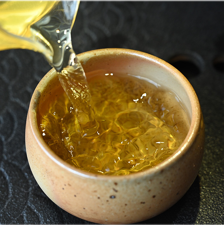 2019春茶250g冰岛黄金叶 云南勐库冰岛老寨古树普洱生茶黄叶片砖