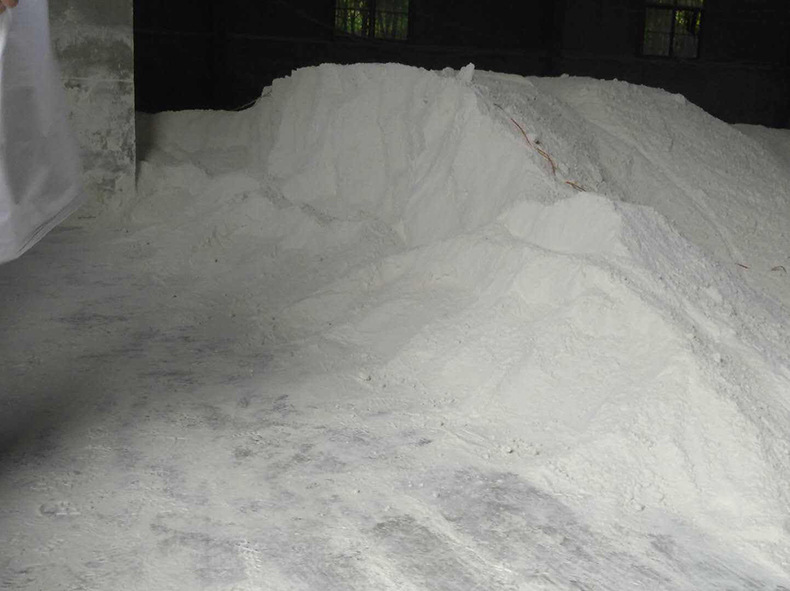 内蒙古乌兰浩特建筑熟石灰工业级腻子粉氢氧化钙熟石灰粉消石灰