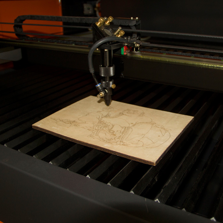 木制艺术品木刻画激光切割雕刻机特镁激光厂家供给激光机器设备