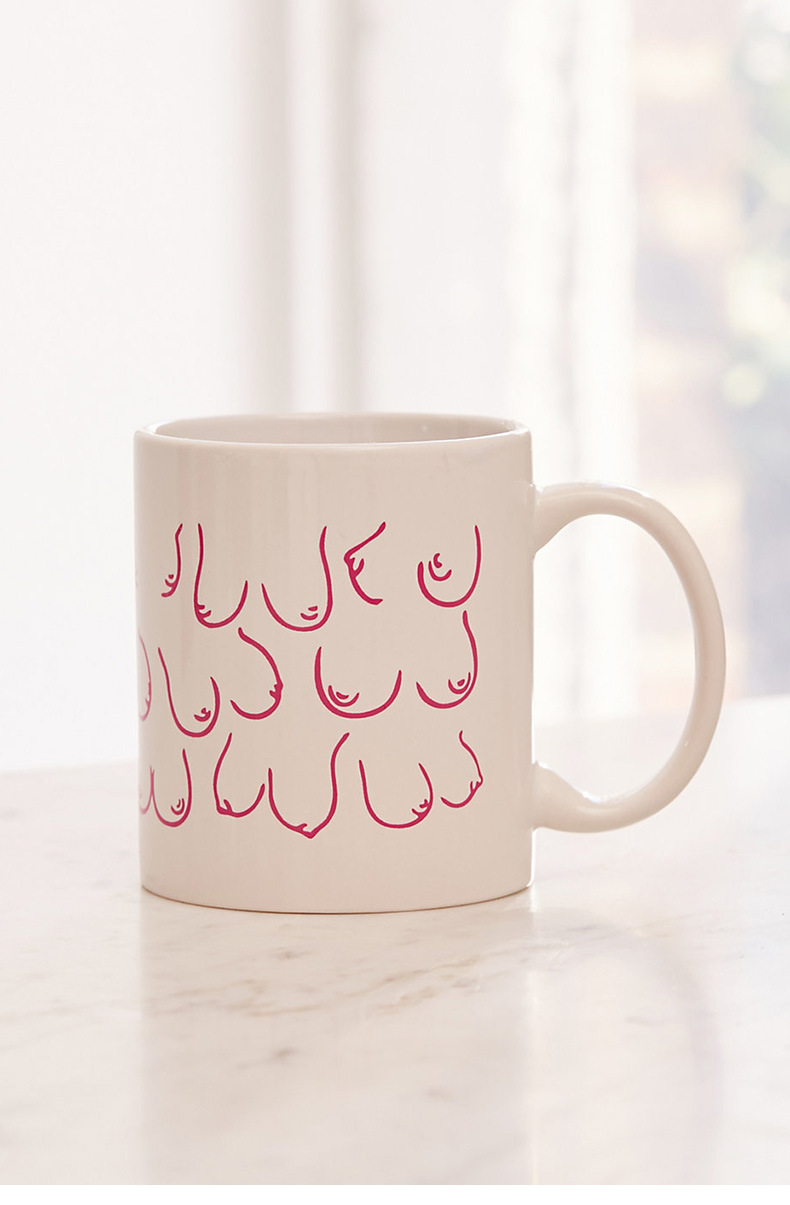 urban outfitters 趣味抽象胸部杯 个性简笔画陶瓷杯创意礼物奶杯