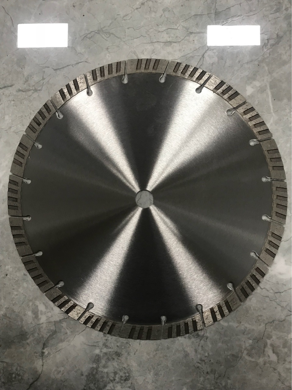 厂家直销高品质 300mm锯片金刚石锯片马路切割机片马路锯片混凝土
