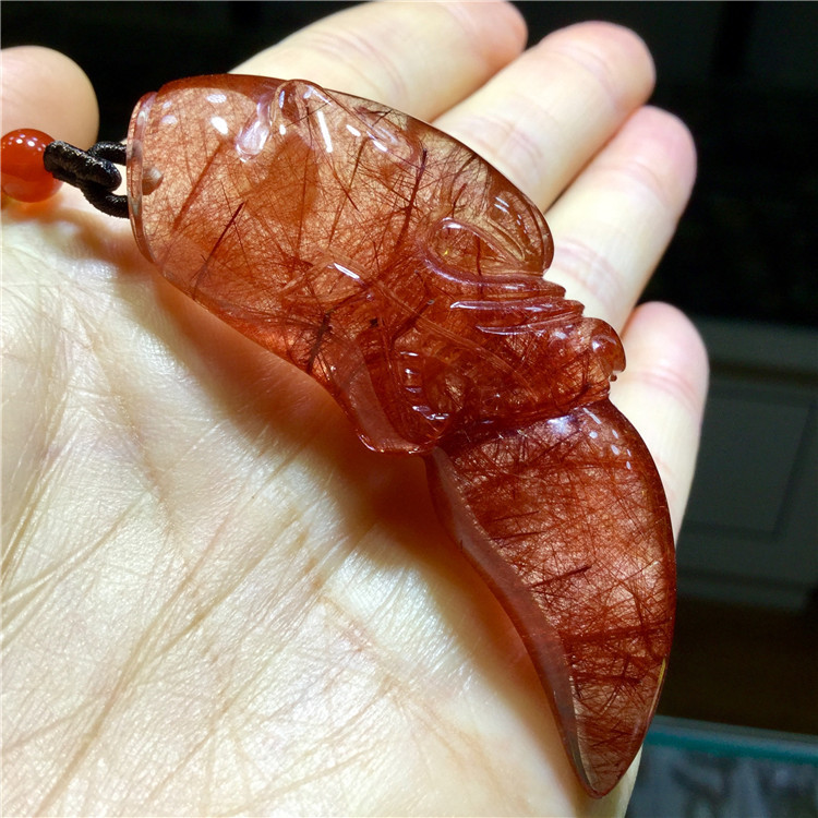 东海水晶天然红发晶形状发狼牙手把件把玩件吊坠