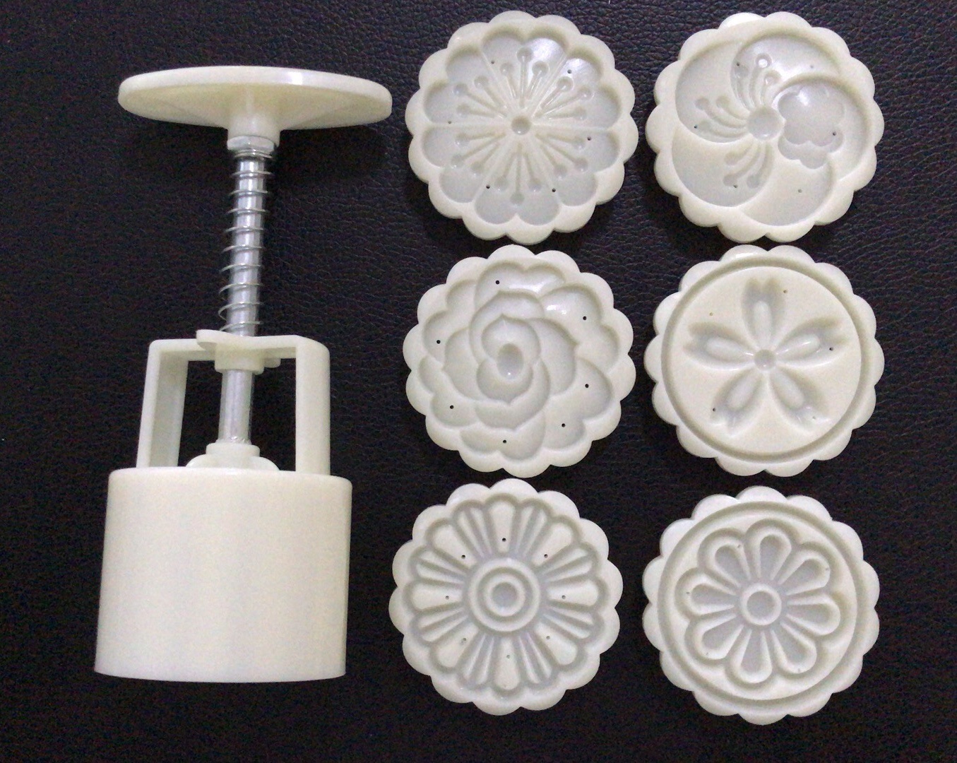 刘氏华盛 月饼模具 75克圆 立体 花瓣组合6件套 月饼模具套装