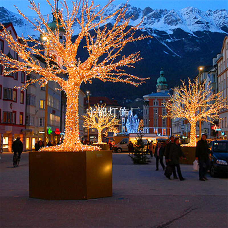 户外工程用led铁艺圣诞树灯发光树led仿真树灯串水晶灯树景观