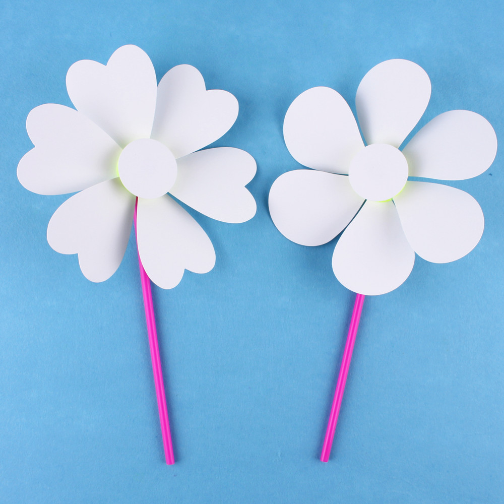 1儿童彩绘diy纸质风车手工制作卡通创意益智亲子拼装玩具空白填色