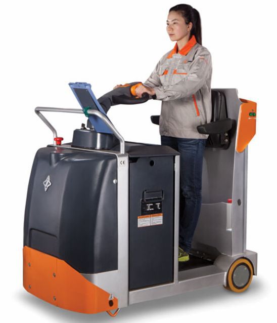 5 2t把手站驾式电动牵引车3 5吨 小型 三支点 工厂锂电池牵引车