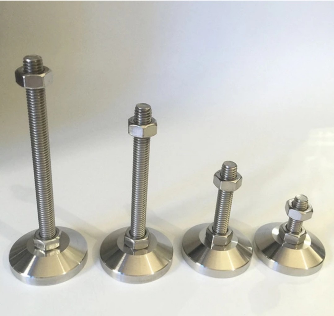 304不锈钢脚杯机柜脚杯