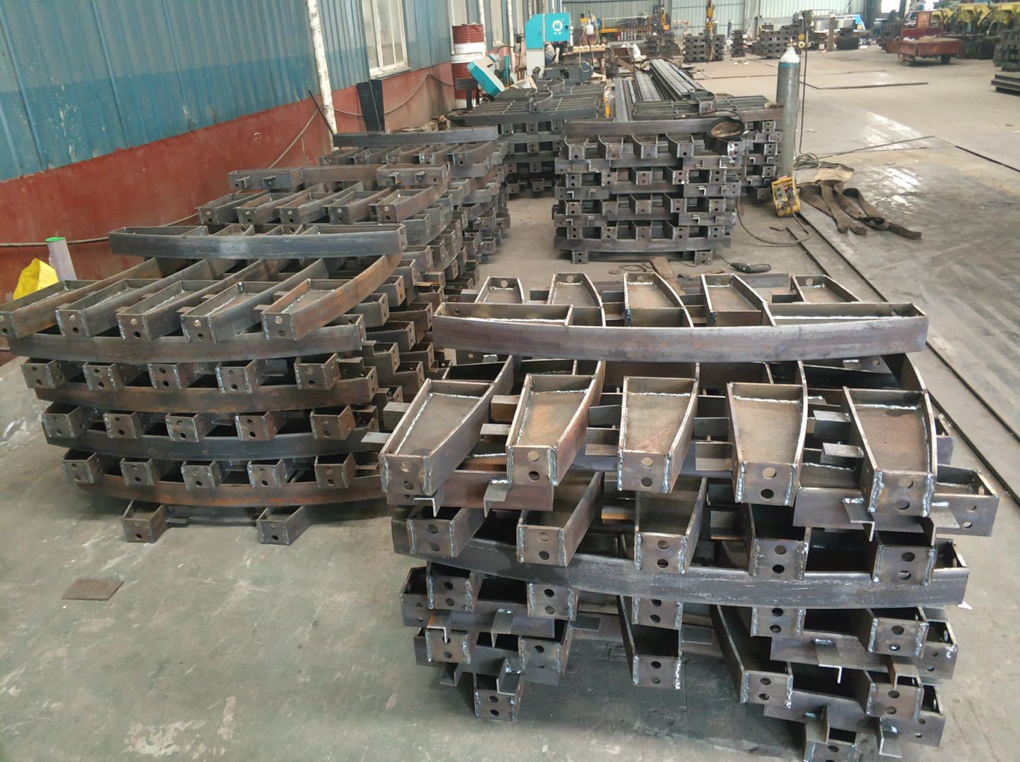 供应盾构机用弧形轨枕,三角轨枕,槽钢轨枕,工字钢枕枕