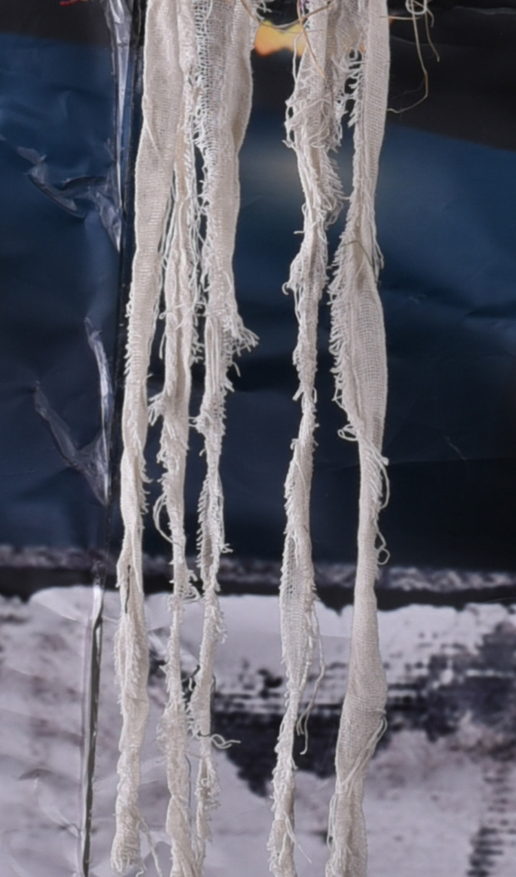 现万圣节道具白布条骷髅头吊鬼酒吧鬼屋密室恐怖气氛布置挂鬼批发