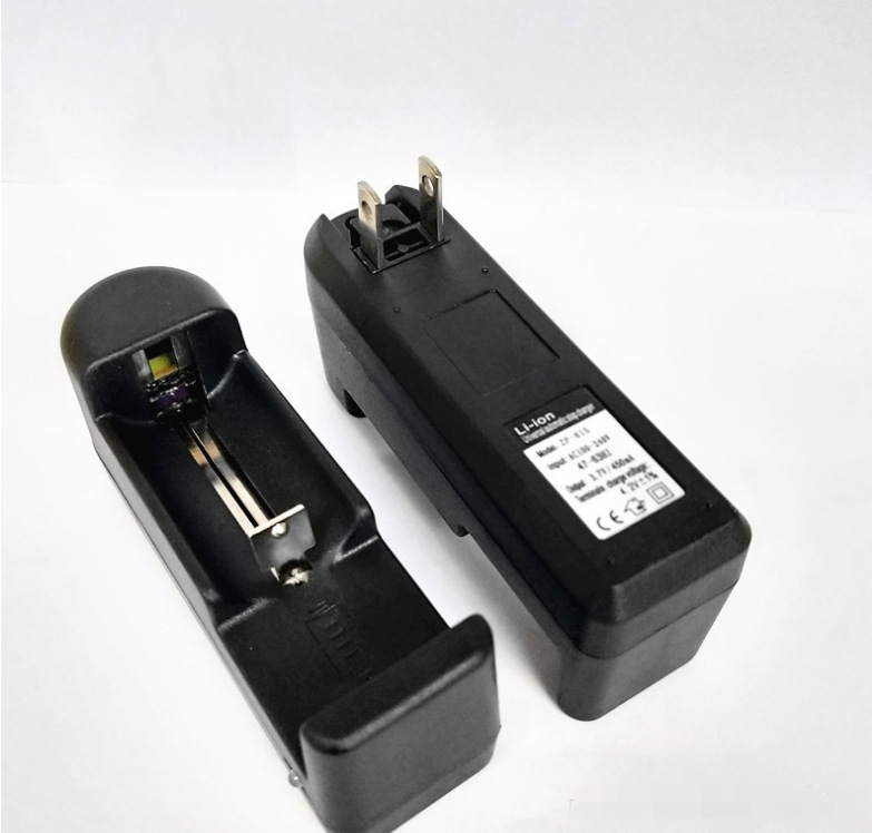 18650 26650充电器4.2v单槽单充手电筒充电器 26650电池充电器