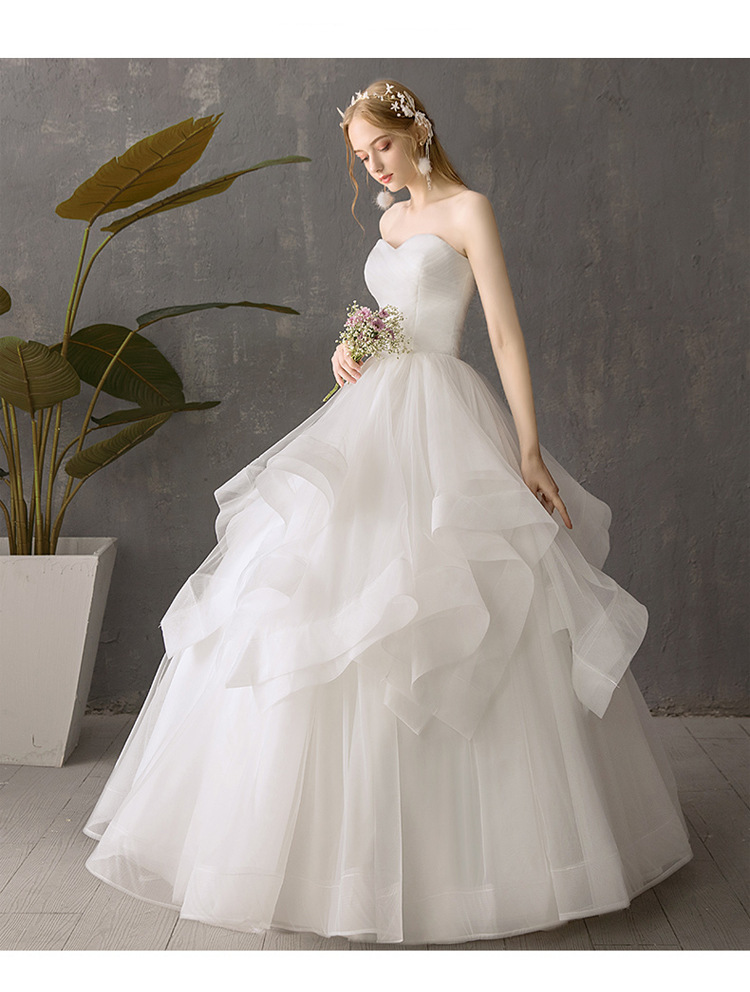 轻婚纱2020新款新娘结婚抹胸款法式超仙简约显瘦蓬蓬裙森系赫本风