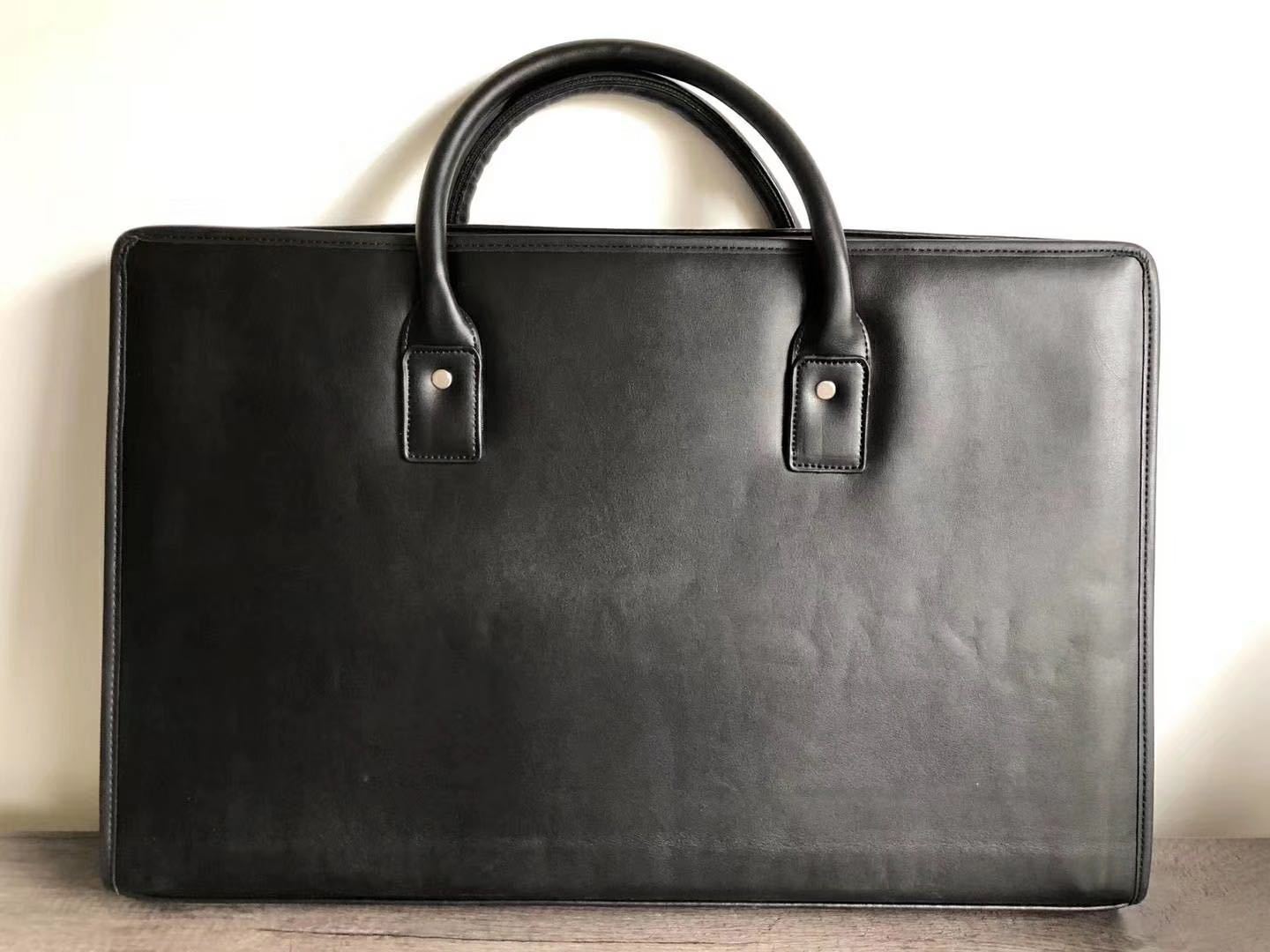 谐和制造防弹公文包