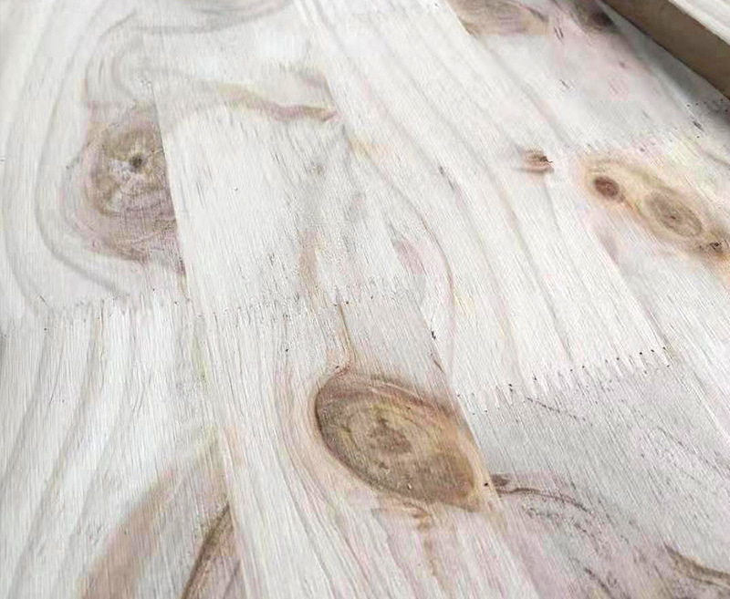 现货批发15mm新西兰结疤板 双面砂光松木双面巴结板 门板贴面板