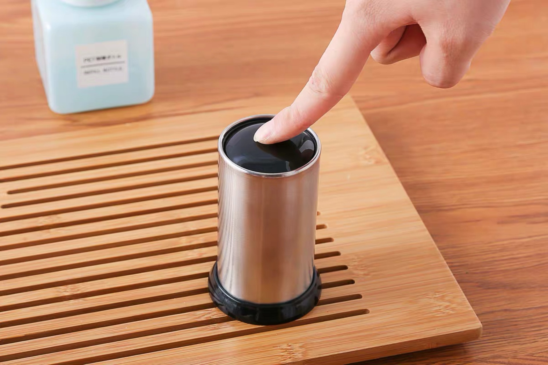 按压式高档酒店牙签盒 创意自动弹盖式不锈钢牙签筒 防尘牙签盒罐