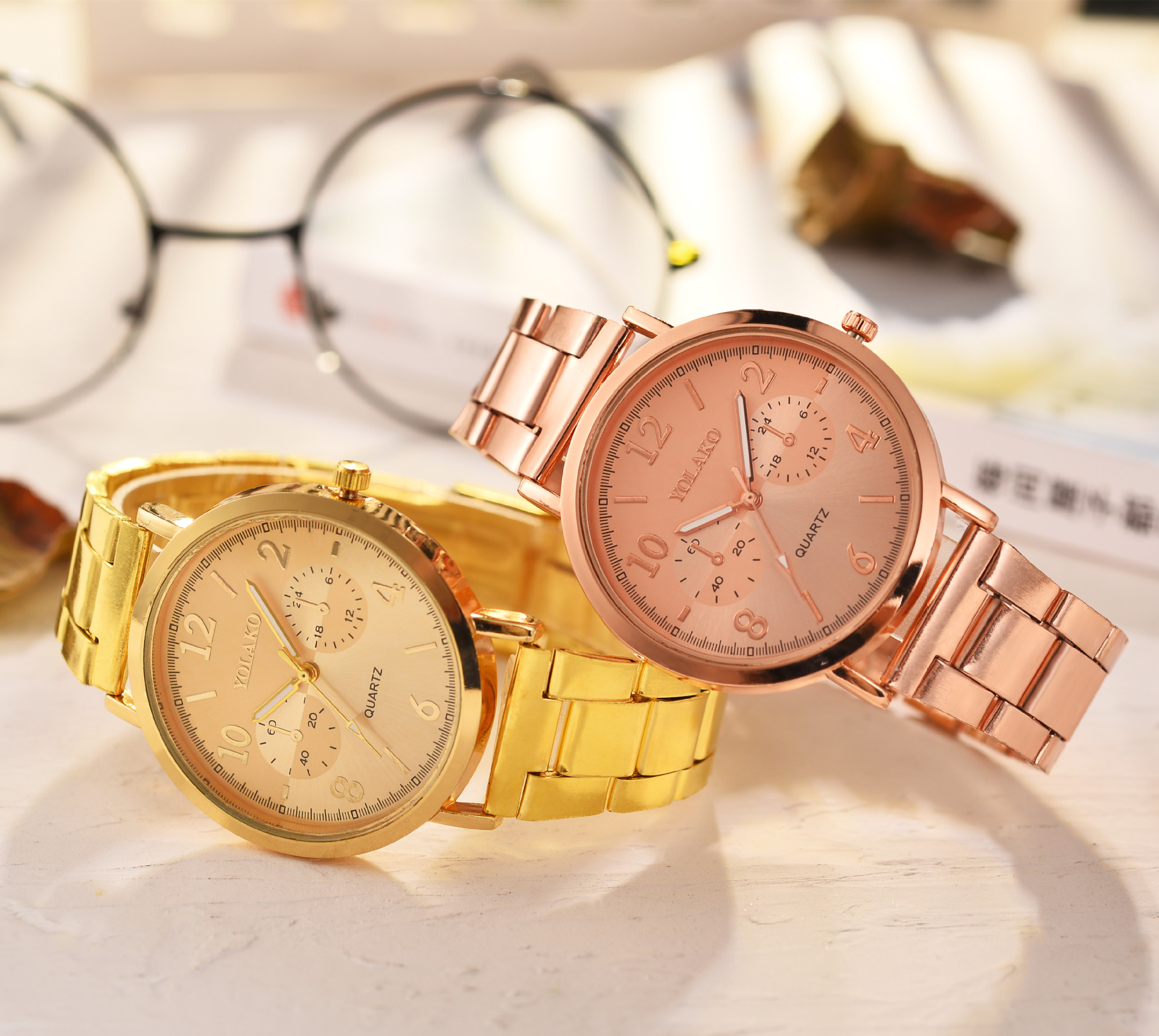 跨境专供手表欧美时尚高档数字阴阳面假三眼女款不锈钢石英表现货