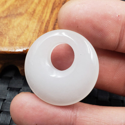 玉龙玉器天然玉石新疆白玉平安扣挂件金丝玉公主扣吊坠玉坠批发