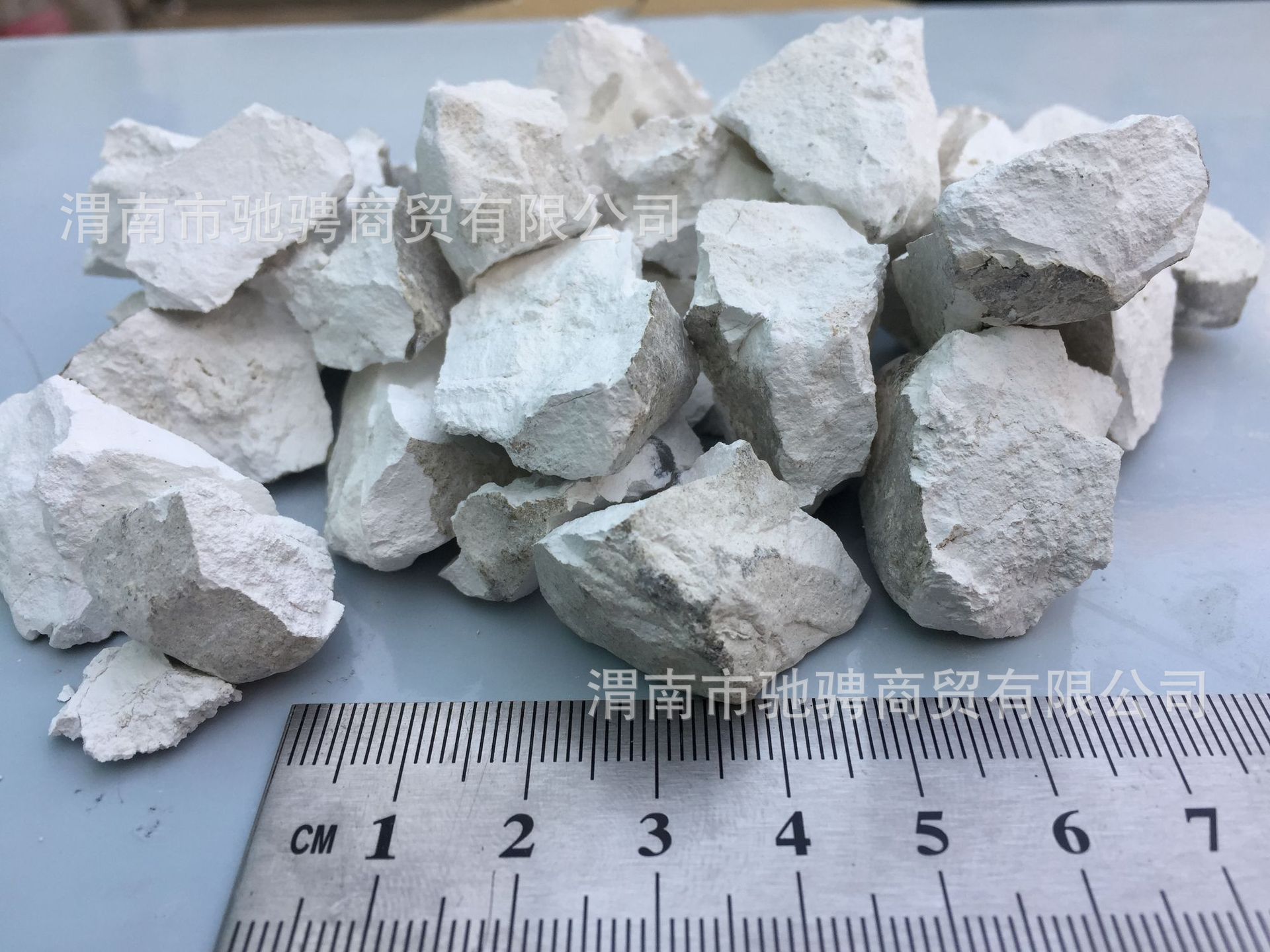 高活性氧化钙块 (现货供应,不受环保影响,不断供,不断货)