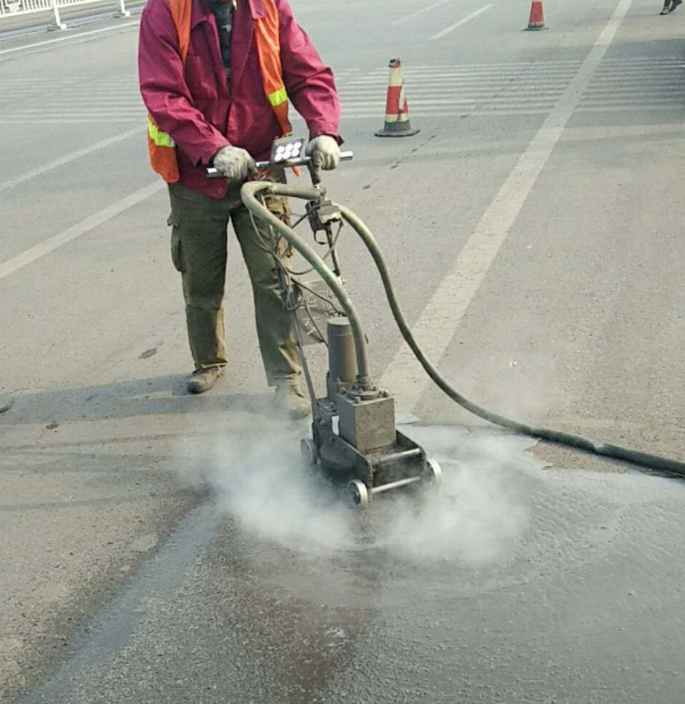 深圳旧热熔除线马路高压水除线村道旧改标线沥青路热熔除线施工队