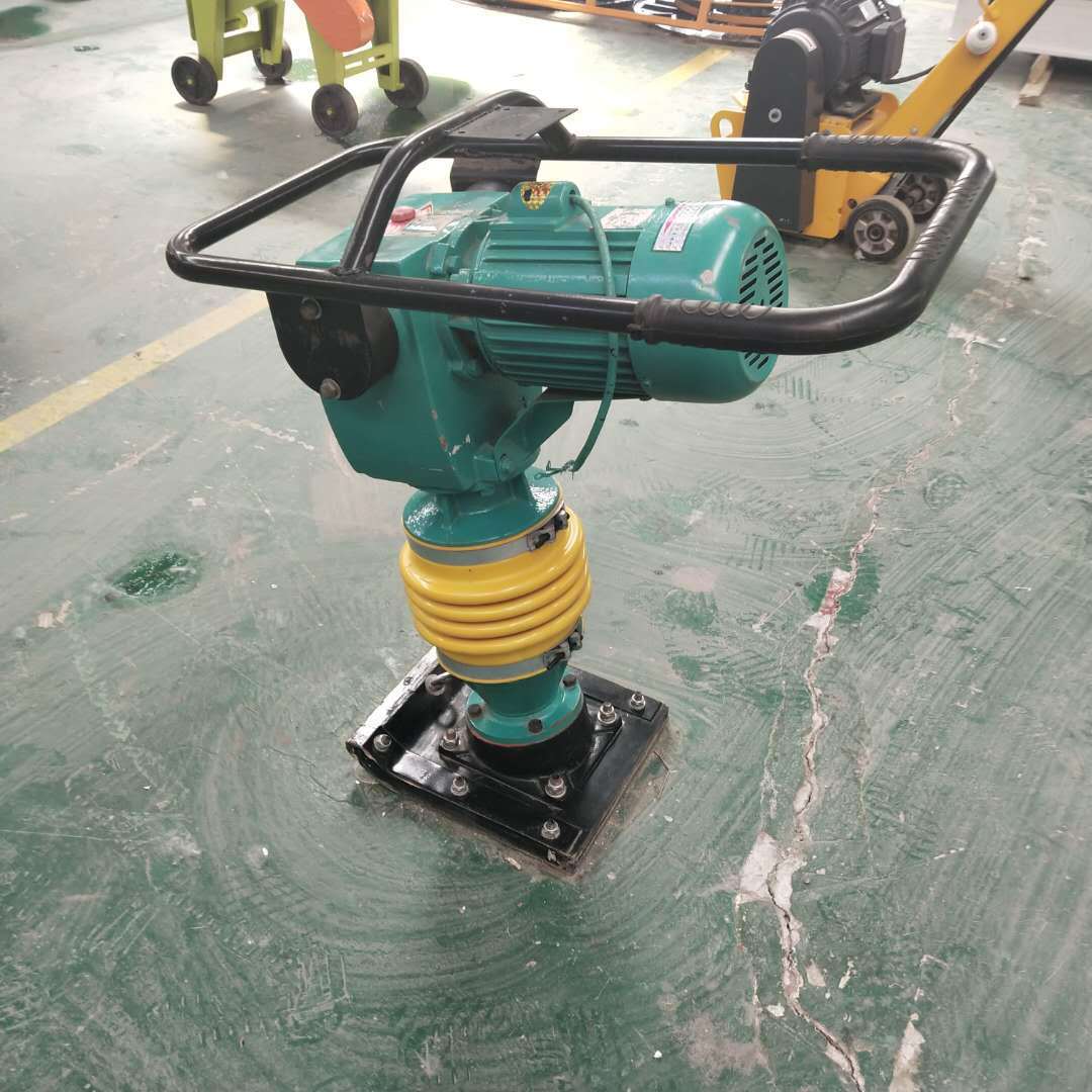 hcr90型汽油夯实机 手扶跳跳夯 泥土地基回填压实夯土机
