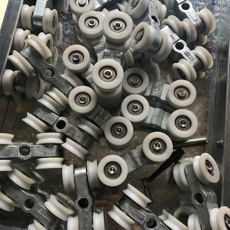 0成交0米钢结构工业推拉门配件,750吊轨,3.0厚,可不定尺生产,0630.