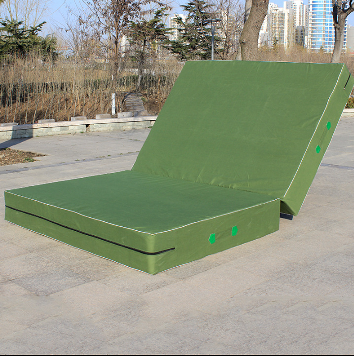 厂家现货供应 跳高防护垫体操垫空翻垫 学校跳高海绵垫跆拳道垫