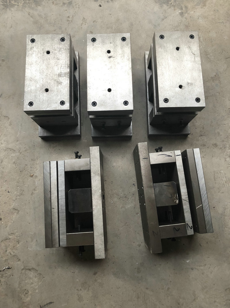 模具制造冲压模具槽钢角铁冲断磨具三号四号五号角铁冲孔冲断模具