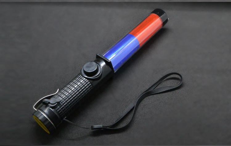 交通指挥棒充电式led路障爆闪警示灯交警荧光棒磁铁口哨应急照明