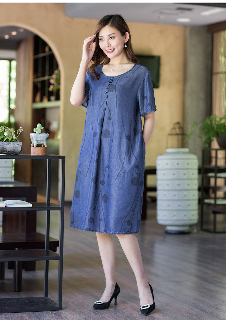中年妇女的连衣裙新款天丝牛仔时尚大码胖妈妈短袖中长款加肥加大