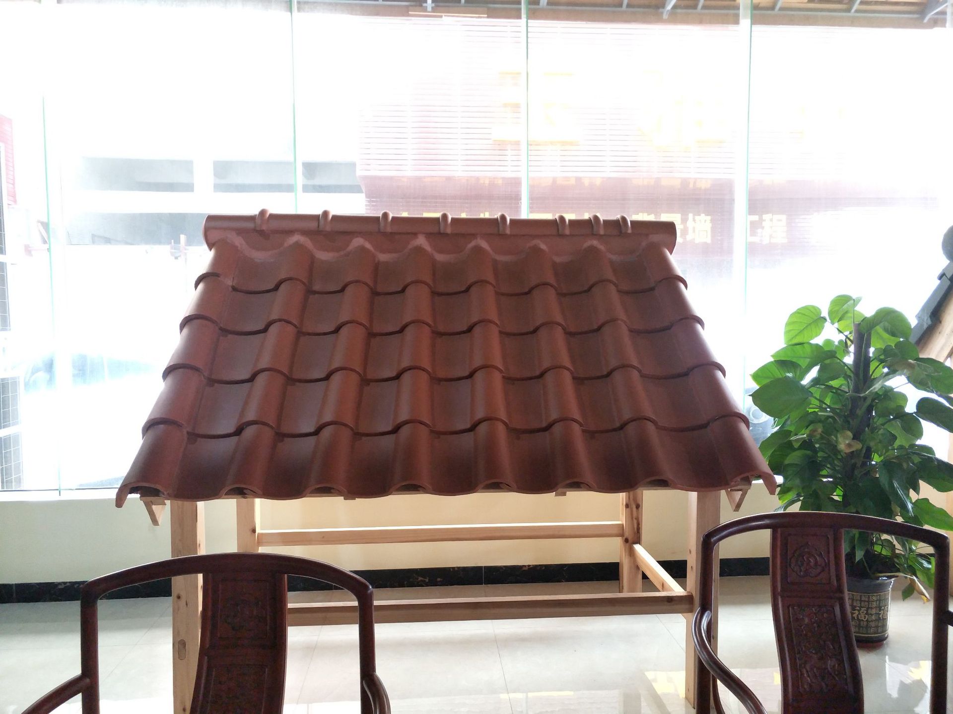 厂家直销现货310x310钴蓝色高温抗冻西瓦 s瓦 琉璃瓦 全瓷连锁瓦