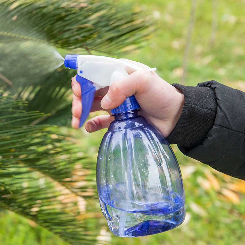 8l1.5l喷壶白色喷水壶洒水壶浇花壶气压式塑料喷壶园艺工具厂家