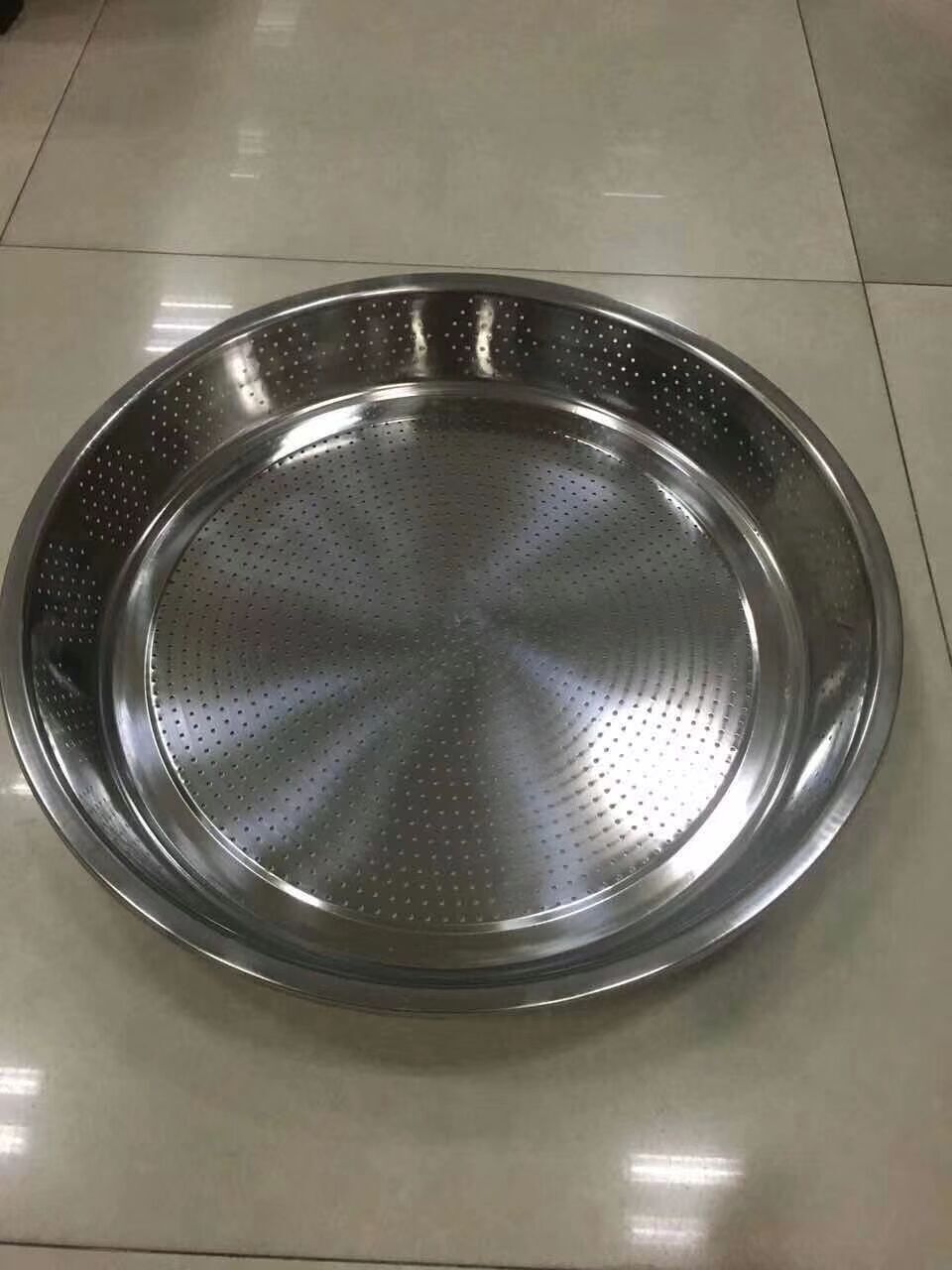 不锈钢圆形蒸饭盘 冲孔圆盘托盘 平底沥水盘洗米蒸米盘 过滤出口