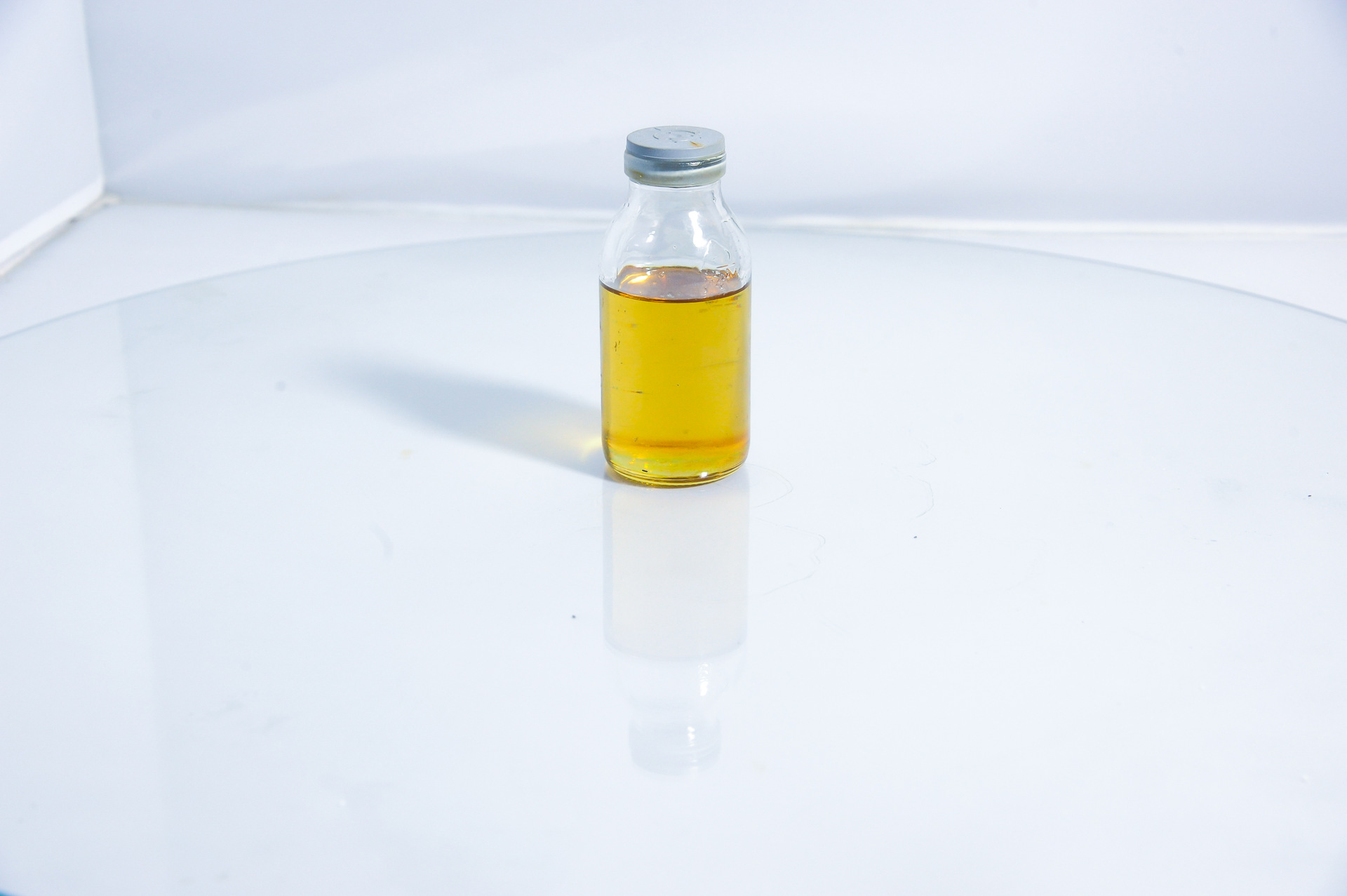 二烯丙基双酚a二缩水甘油醚 环氧值epoxy value:0.38min