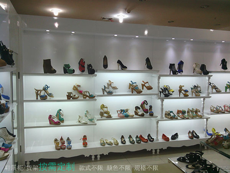 鞋子品专柜定做 鞋类展示陈列架制作 皮鞋店烤漆展台量身设计定