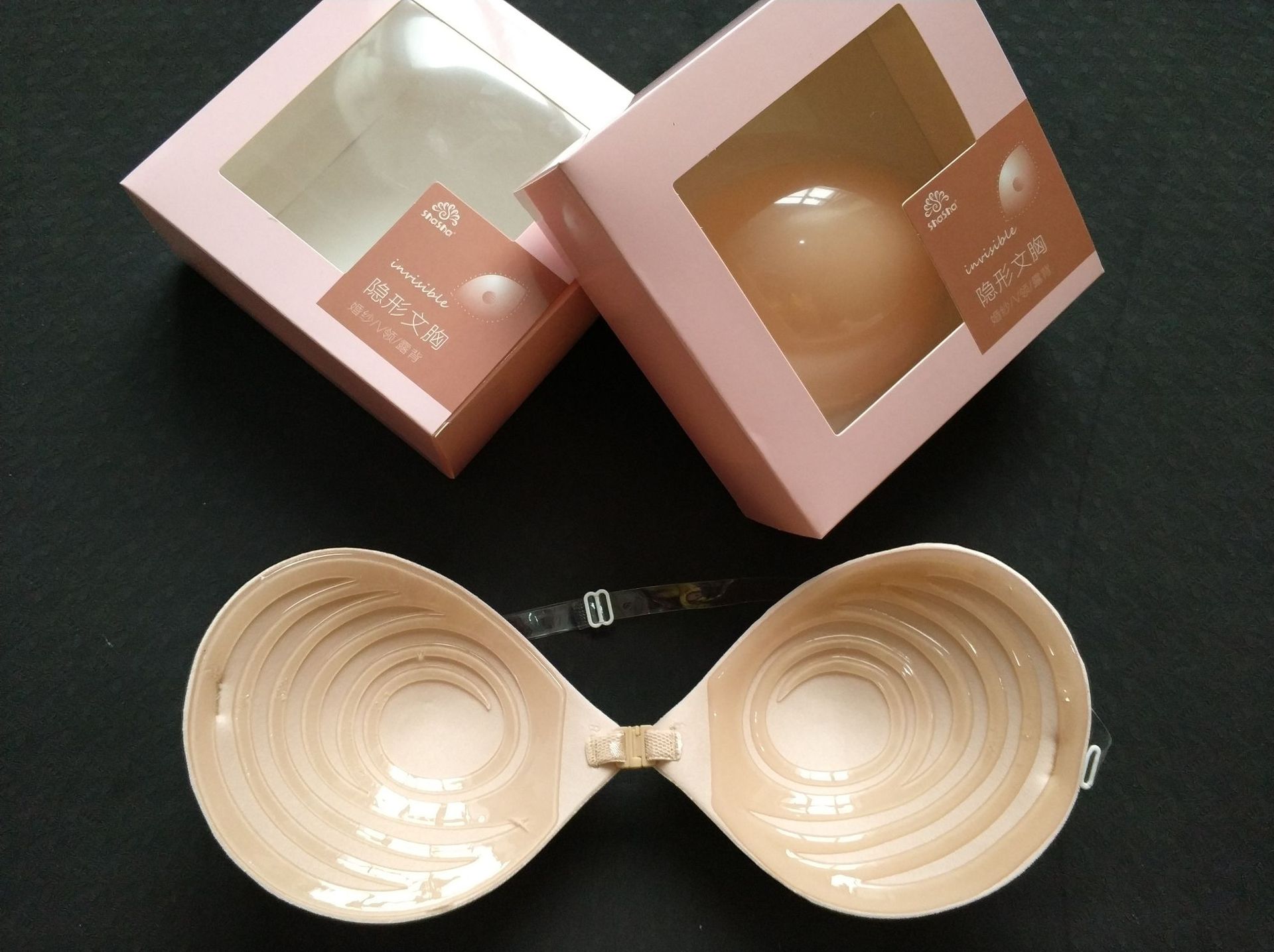 2019年新款 提花蕾丝圆形隐形文胸 硅胶文胸 聚拢型