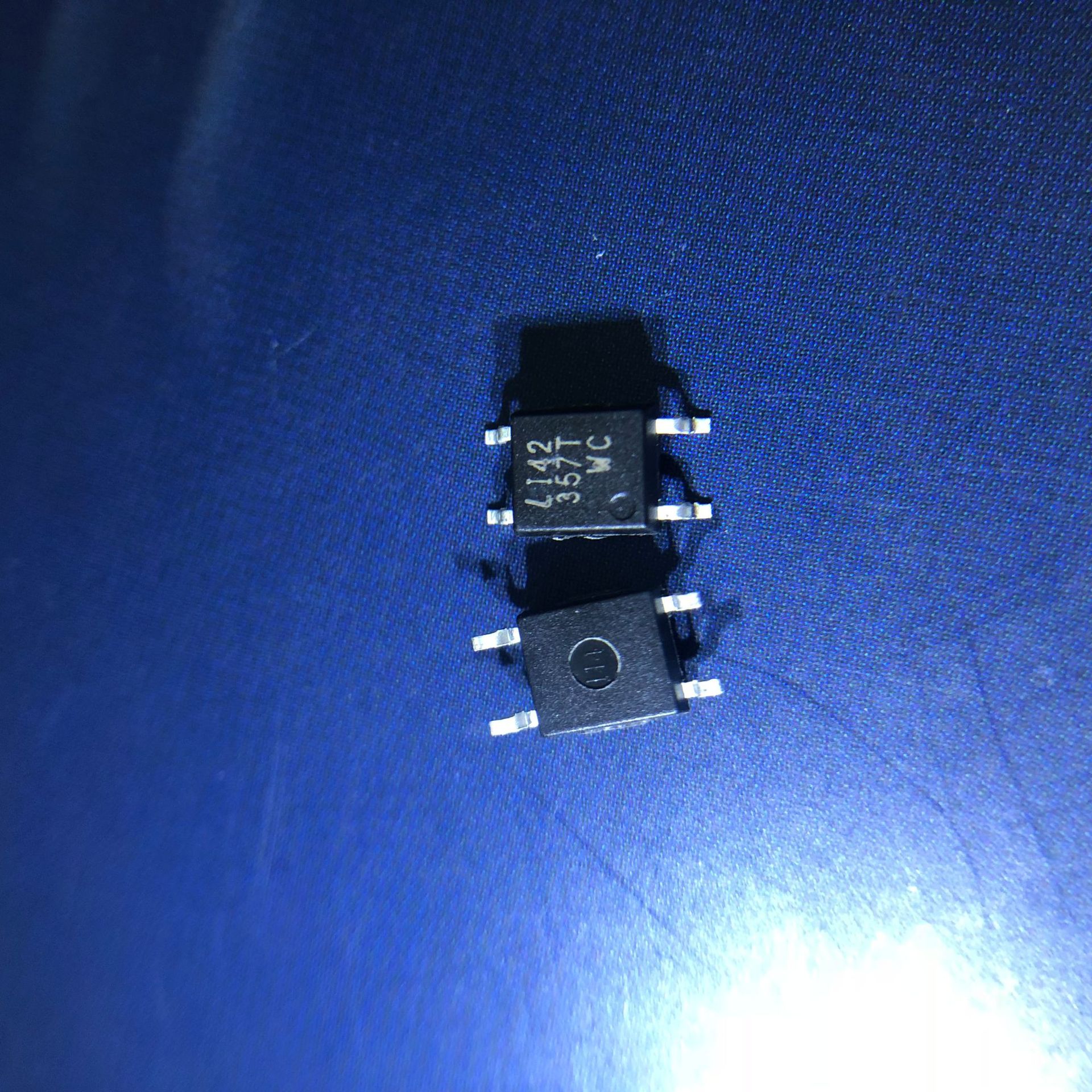 ltv357tc全新原装可控硅光耦sop4