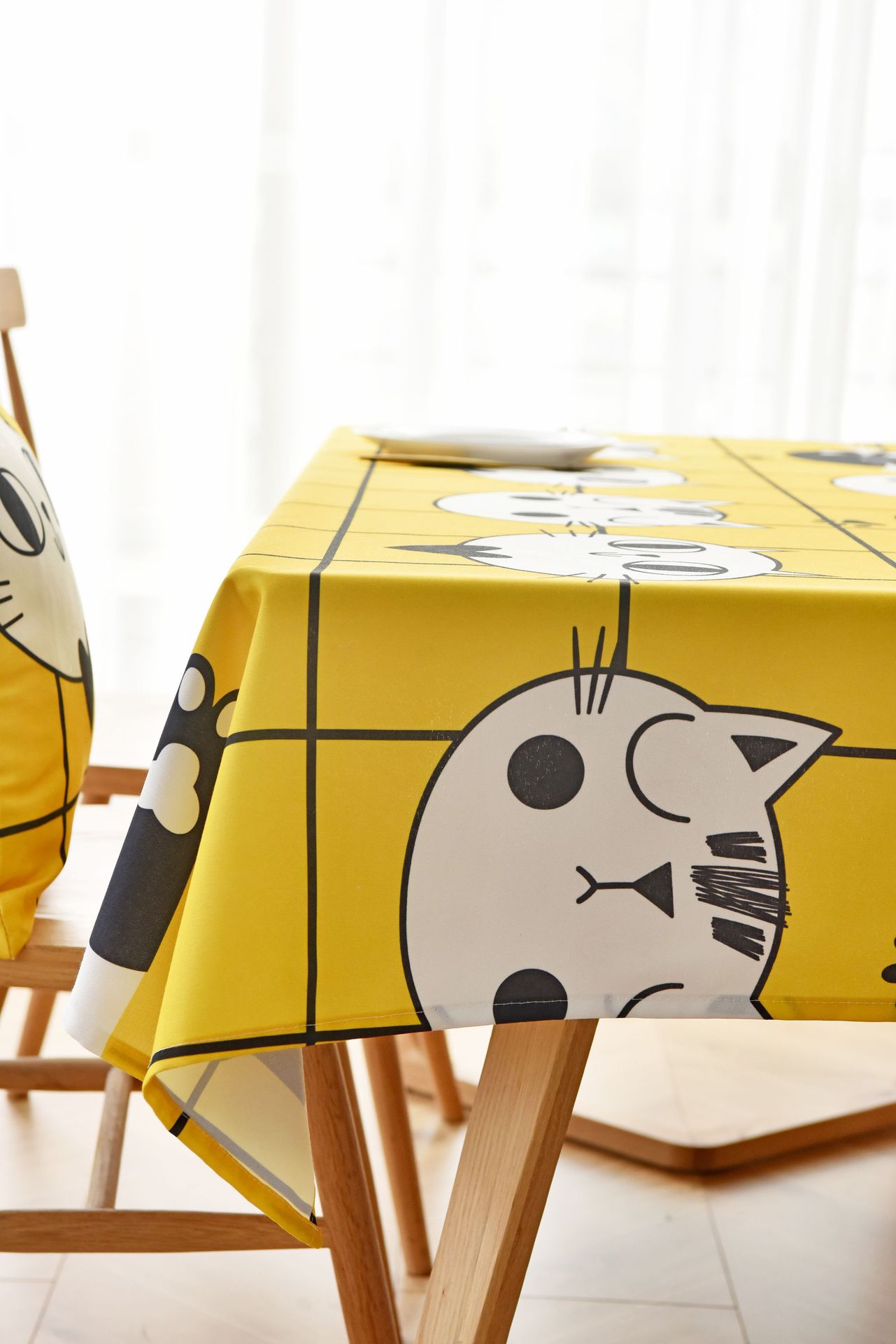 数码卡通猫桌布桌垫布艺防水免洗桌布茶几网红餐桌椅子一件代发