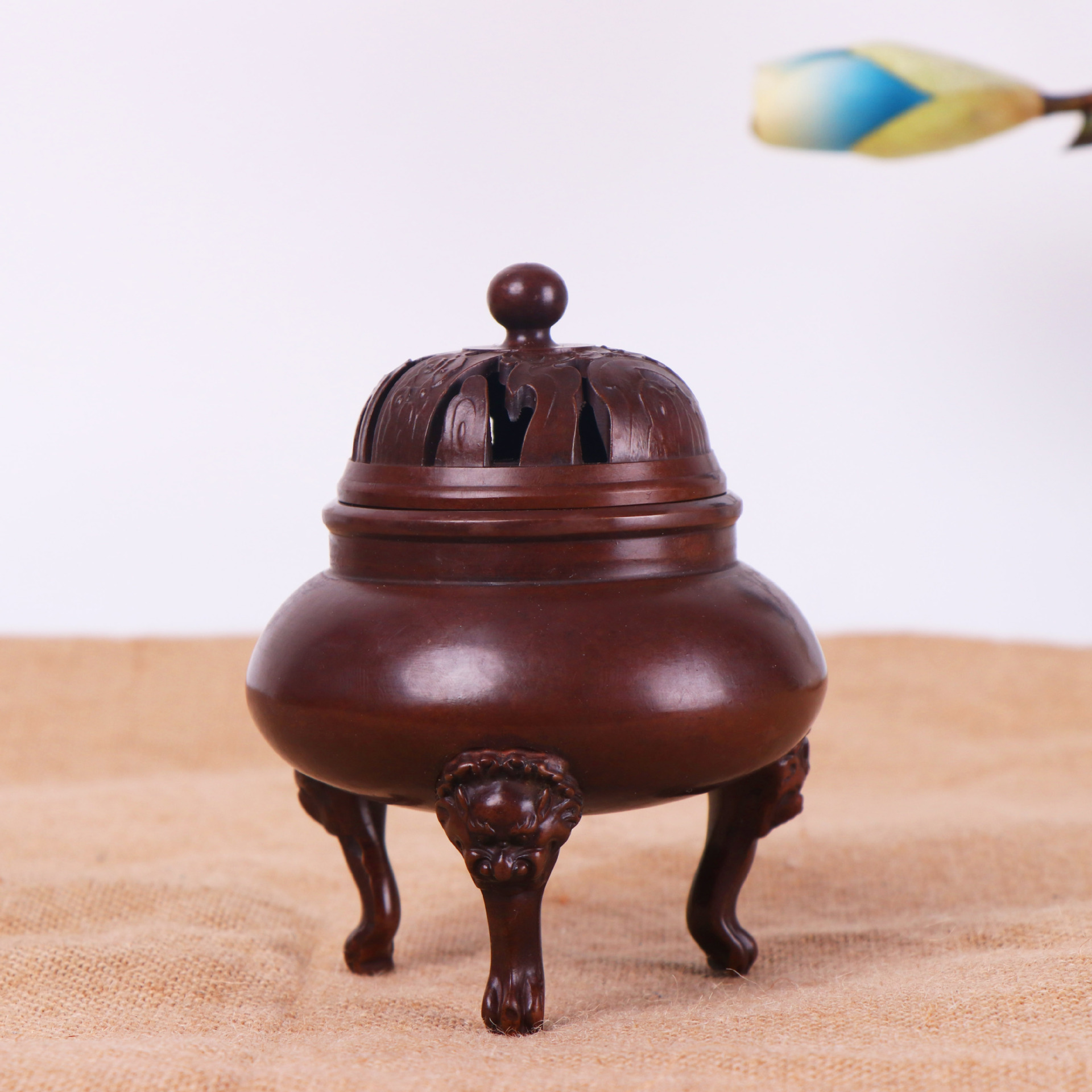 适用场景客厅 办公造型几何形风格现代简约摆挂形式摆饰类别香炉产