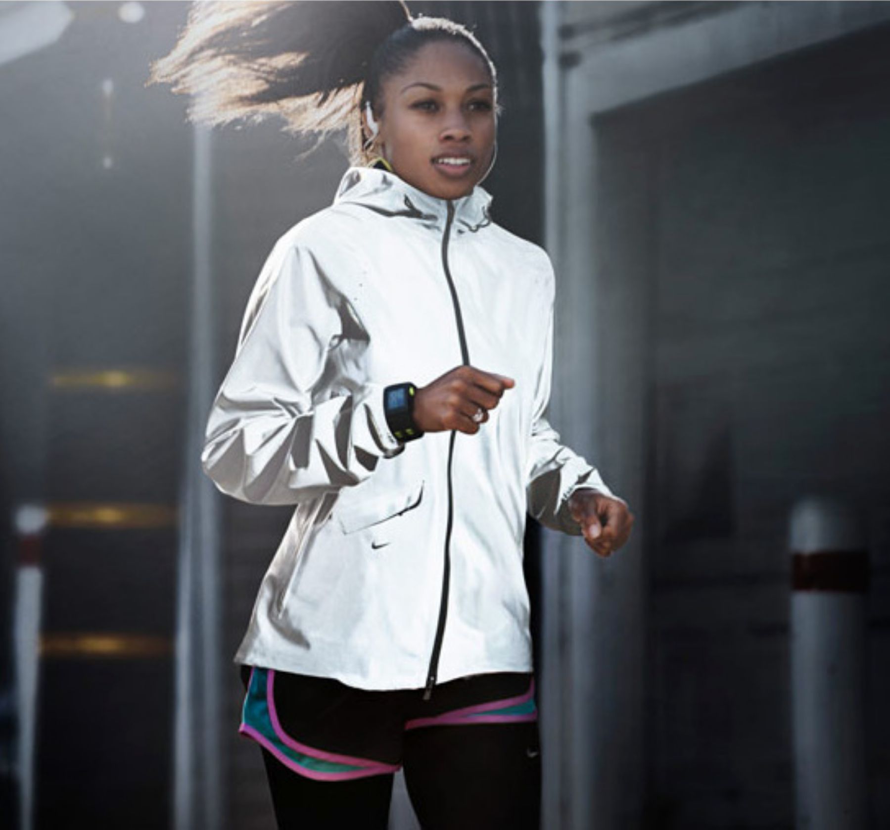 反光丝线 reflective yarn 反光绣花线 反光衣服材料 反光车缝线