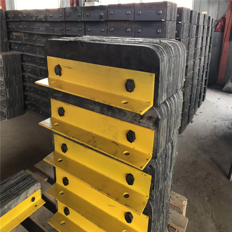 厂家批发橡胶防撞块 输送带胶片 结实耐用 适用升降平台码头