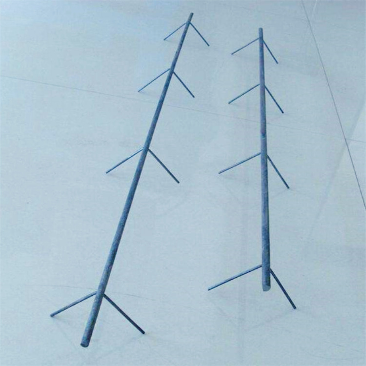 楼梯护角楼梯踏步筋 建筑用钢筋支架护角条 钢丝铁楼梯护角筋厂家