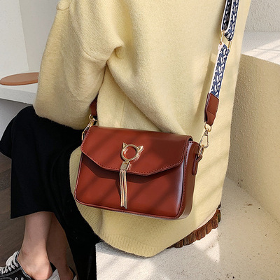 isu网红同款小包包女2019秋冬新款斜挎包女百搭ins单肩包宽带小方