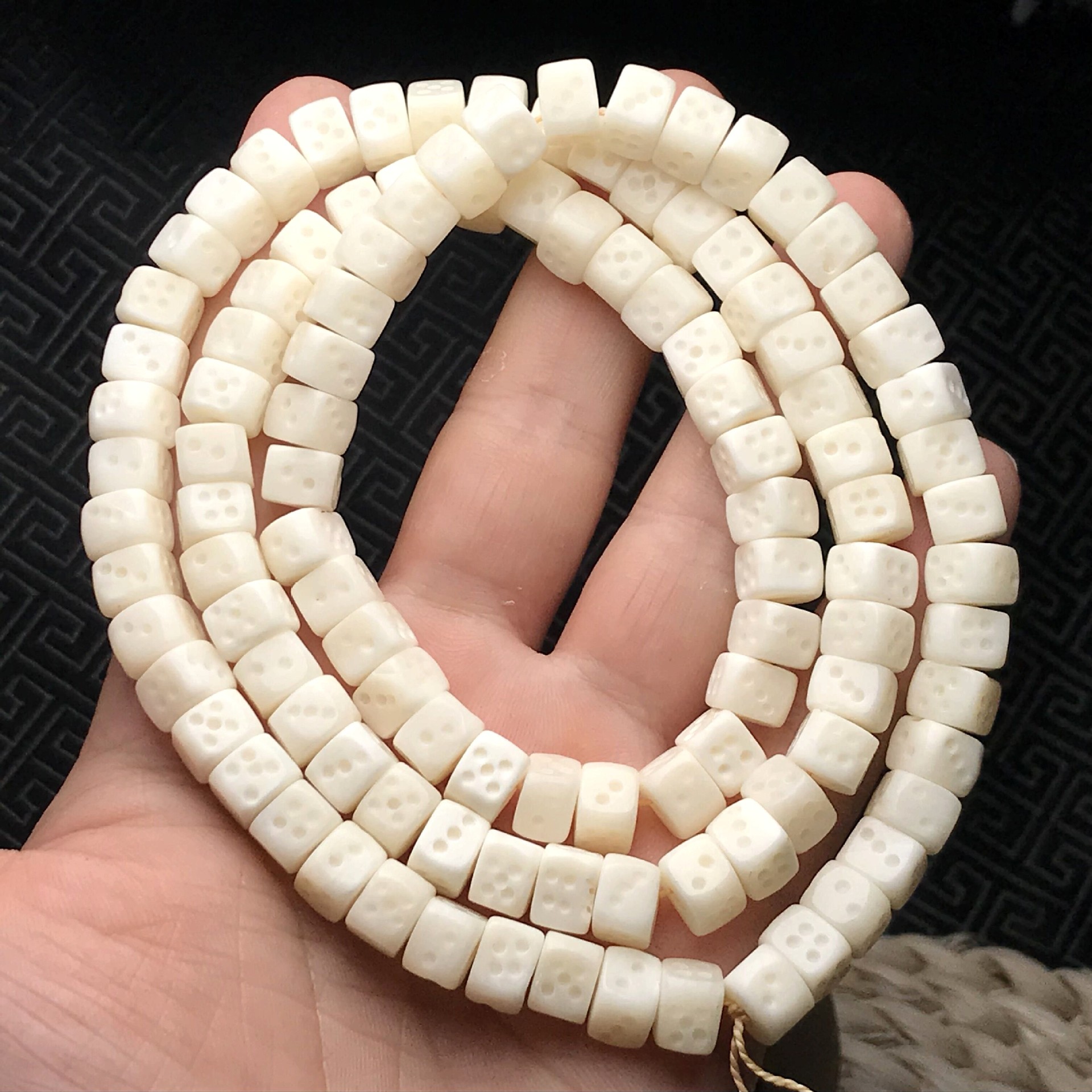 鹿骨桶珠苹果园108颗佛珠手串 路路通骰子鹿腿骨念珠手链文玩骨头