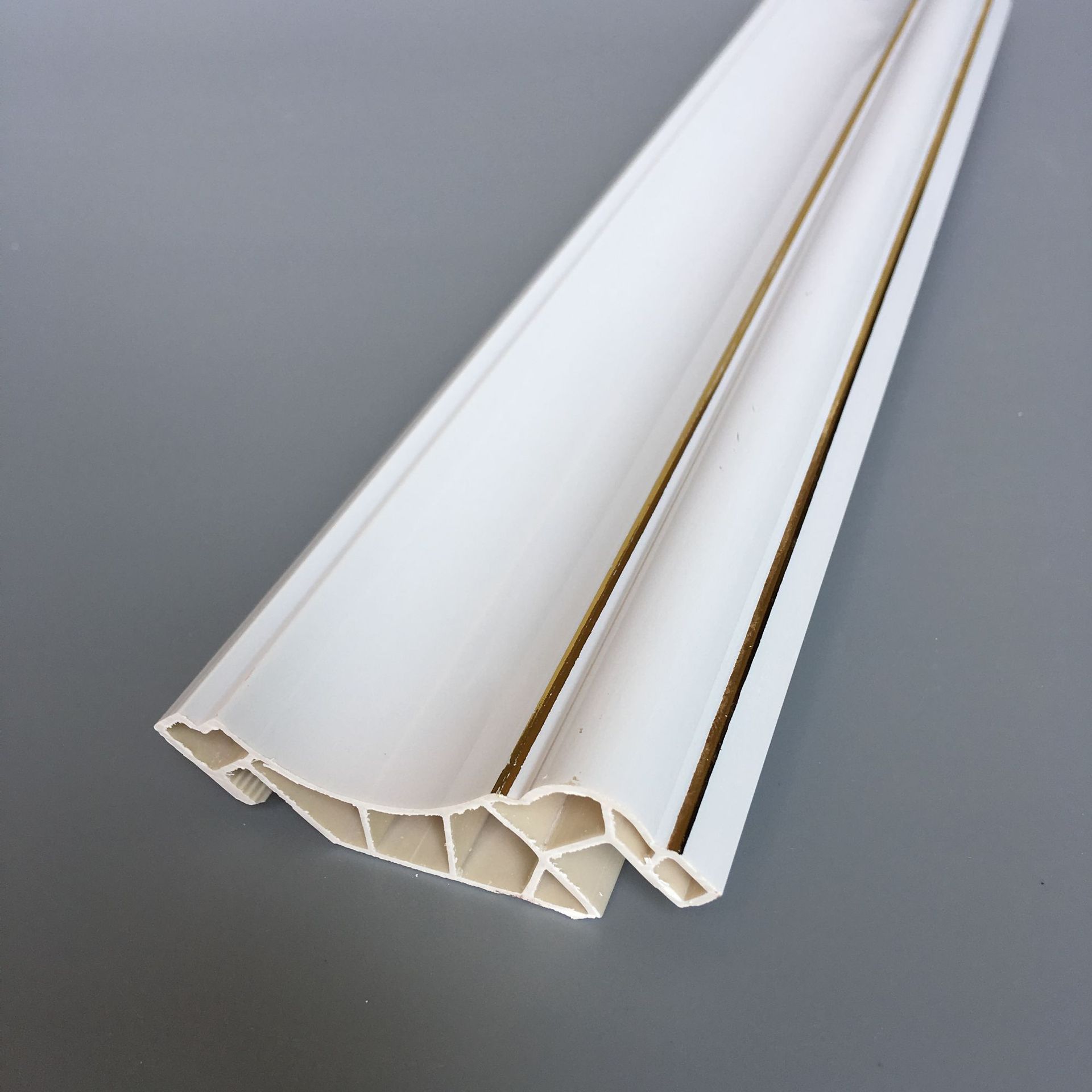 集成墙板顶角线100 天花吊顶角线 灯槽线 石塑顶角线 pvc装饰线