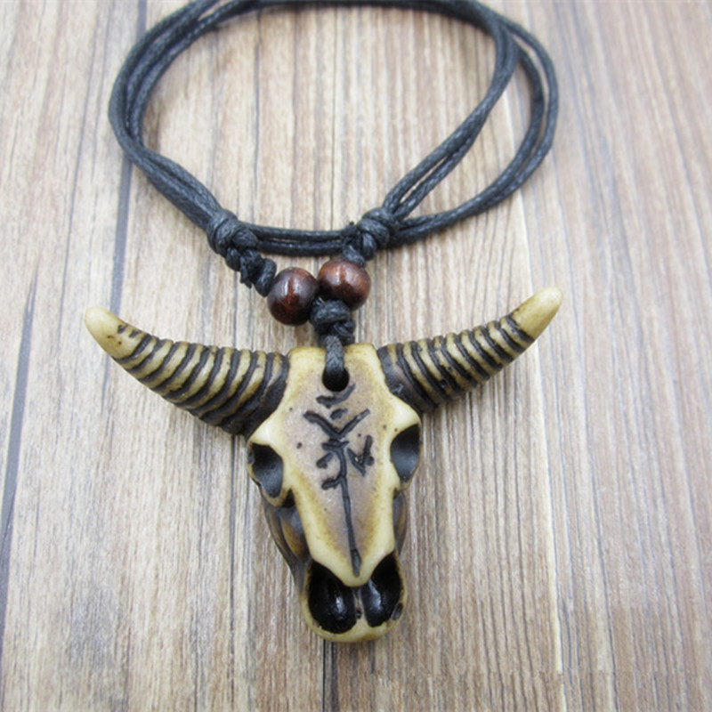 爆款 仿牛骨项链 黄牛头吊坠 蜡绳编织项链 xl11588
