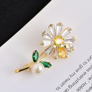 韩版时尚小雏菊花朵胸针天然淡水珍珠蜜蜂胸花衣服配饰别针毛衣扣